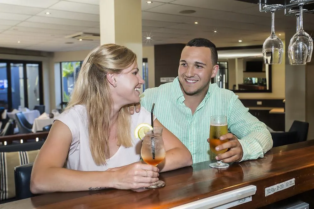 Coral Cay Resort Mackay Motel